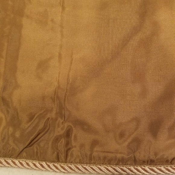 RARE AUSTIN HORN CHRISTMAS HOLIDAY RED & GOLD TABLE RUNNER CENTERPIECE TASSEL - Picture 16 of 16